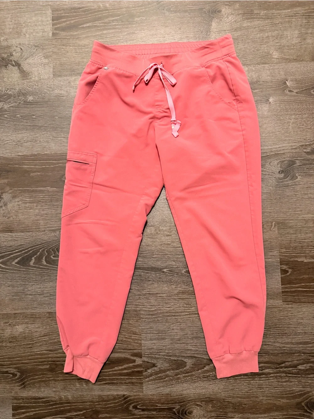 FIGS Breast Cancer Editions Catarina Scrub Top & Zamora Jogger Pant - Quartz